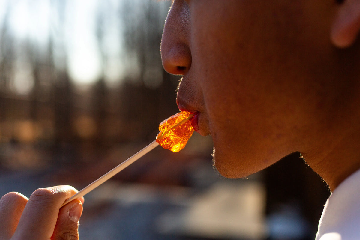 Pure maple taffy – La Palette des Saveurs